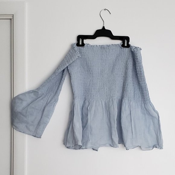 Blouse - Picture 2 of 3